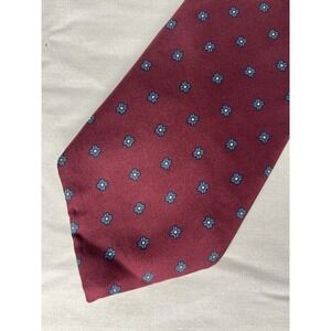 Vintage Oak Hall Memphis Repp Tie Red Blue Flowers 100% Silk USA Made